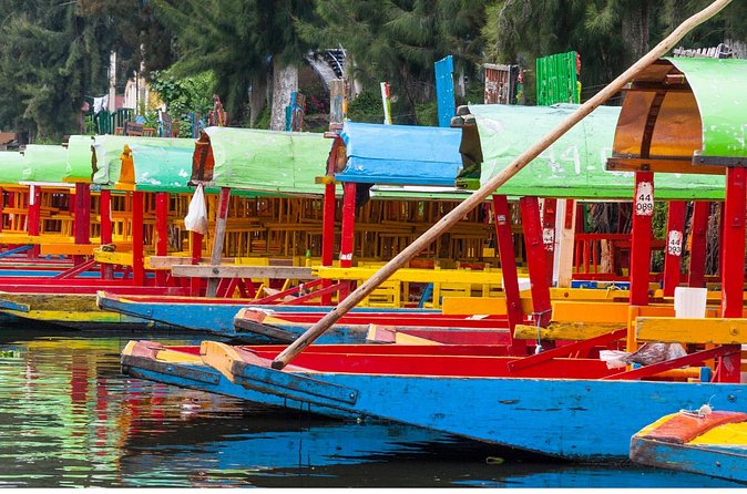 From cdmx: Tour in Coyoacan and Xochimilco all inclusive - How the $59.11 price compares with the experience