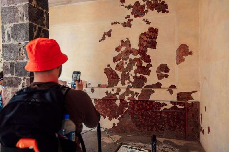 From Mexico City: Teotihuacan Pyramids and Bike Tour - Walking the Avenue of the Dead
