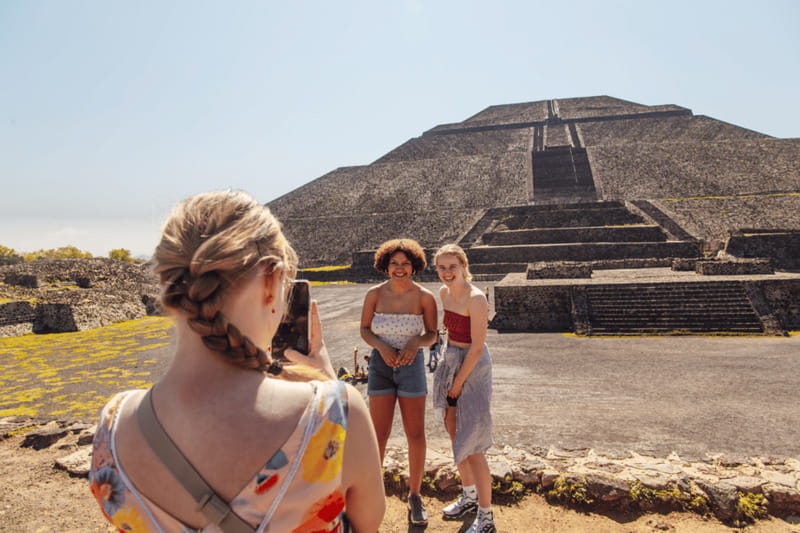 From Mexico City: Teotihuacan Tour & Reino Animal For Kids - Three hours to choose your own pace