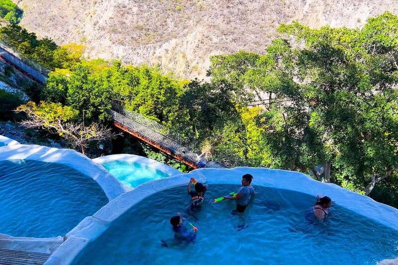 From Mexico City: Tolantongo Hot Springs Day Trip with Guide - Who should book this Tolantongo tour