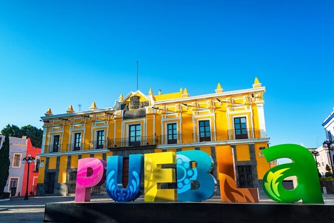Full Day: Puebla and Cholula From Mexico City - Shopping at El Parian for the final stop