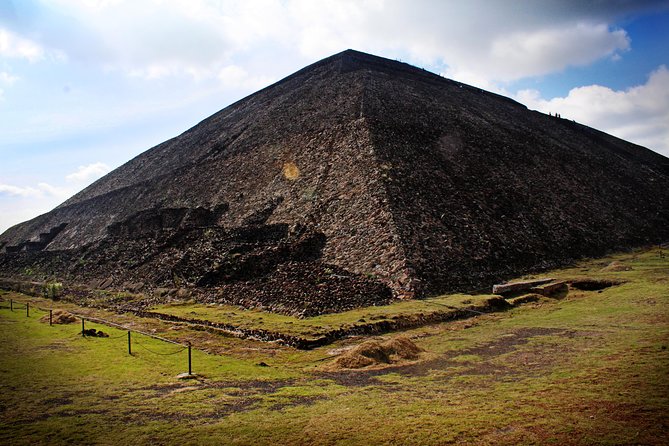 Full-Day Teotihuacan & Basilica Guadalupe Tour - What the $50.72 price really buys