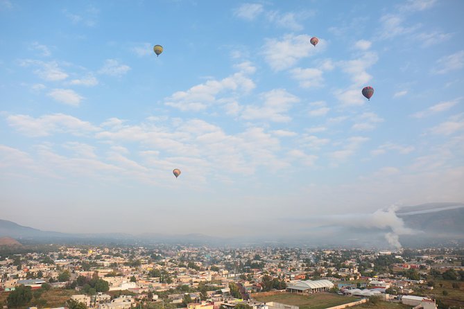 Full-Day Teotihuacan Hot Air Balloon Tour from Mexico City Including Transport - Price, group size, and what the $249 covers