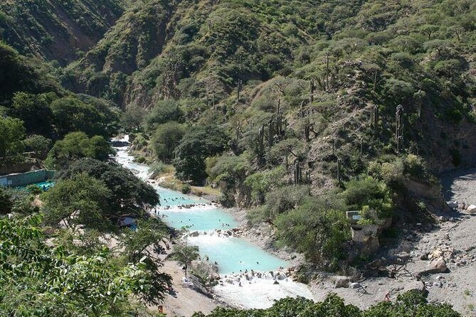 Full Day to Grutas de Tolantongo with All Inclusive - The river and a picnic lunch