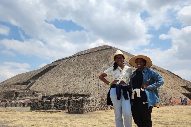 Full tour of Teotihuacán and visit to Mictlan - What the guide adds to the ruins