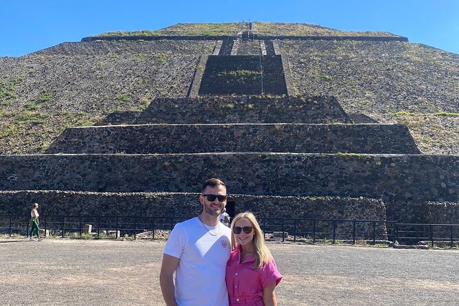 Full tour of Teotihuacán and visit to Mictlan - Be careful with the restaurant bill