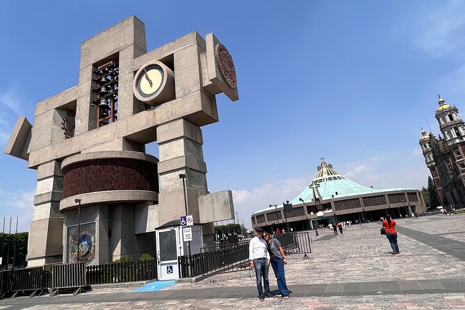 Full Visit of the Virgin of Guadalupe's village in private tour - The Old Basilica and First Basilica