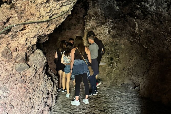 Guided tour EN Teotihuacan - Breakfast EN cave-round transport - Why this Teotihuacan morning feels different