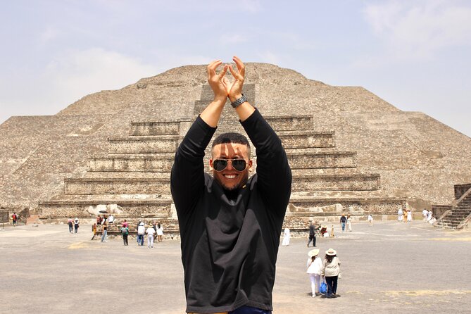 Guided Tour in Teotihuacan with Cave Breakfast and Transportation - What the tour is worth