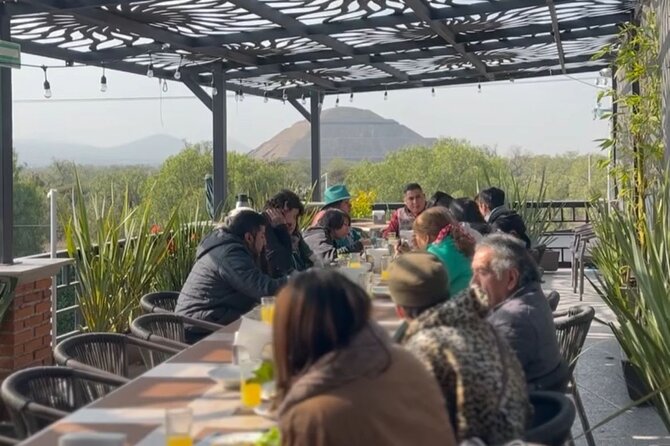 Guided Tour in the Pyramids of Teotihuacan with Breakfast - Practical details that can make the morning easier