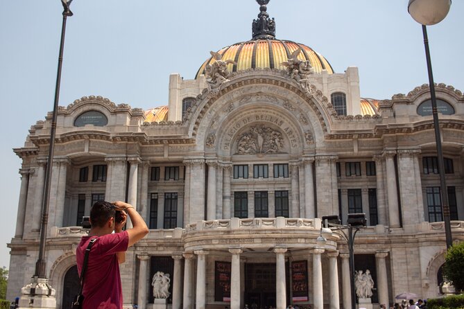 Guided Tour Zócalo to Palaces, Churches and Pyramids - Starting with Juárez, reform, and the Porfiriato