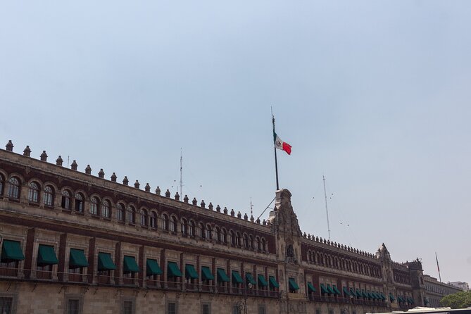 Guided Tour Zócalo to Palaces, Churches and Pyramids - Museo Nacional de Arte and the first-floor visit