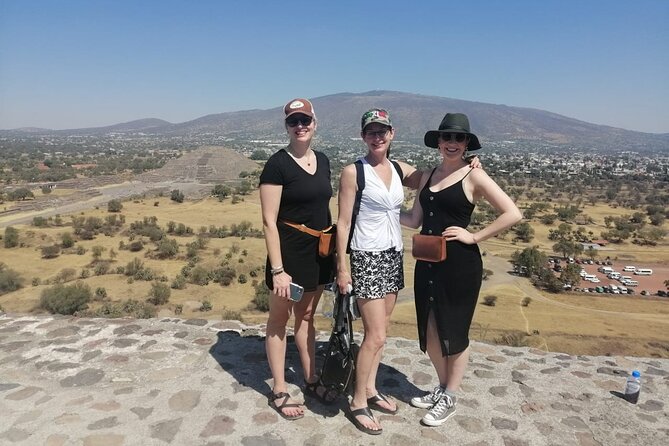 Half-Day Tour to Teotihuacan Pyramids from Mexico City - Guides, Drivers, and the Human Side of the Visit