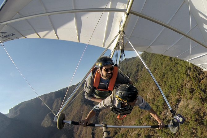 Hang gliding in Valle de Bravo - What 30 minutes in the air feels like