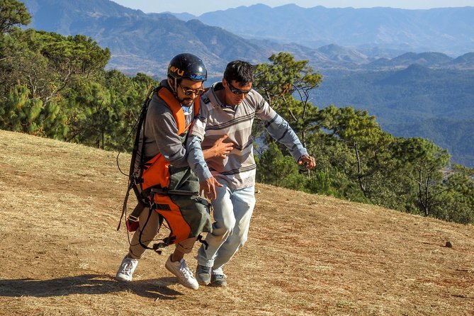 Hang gliding in Valle de Bravo - Weather is part of the bargain