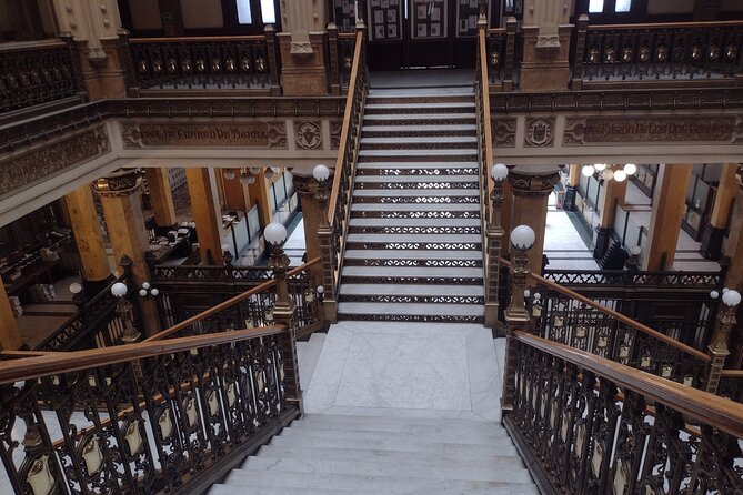 Historic center walking tour through time and space - A three-hour walk through Mexico City’s changing identity