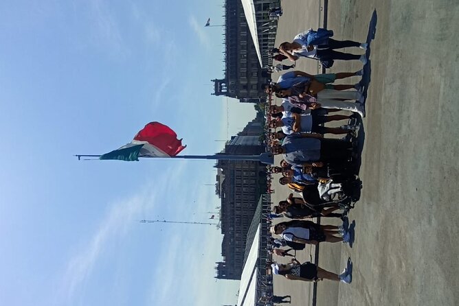 Historic center walking tour through time and space - Cathedral and Zócalo: the city’s main stage