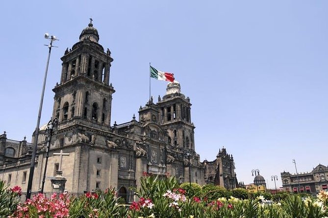 Historical Center of the CDMX on foot - Manuel Tolsá Square and Mexico City’s architectural trio