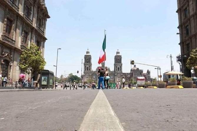 Historical Center of the CDMX on foot - Palacio de Bellas Artes and the final landmark