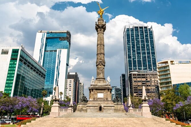 Historical Center of the CDMX on foot - Tacuba Street and the city between the monuments
