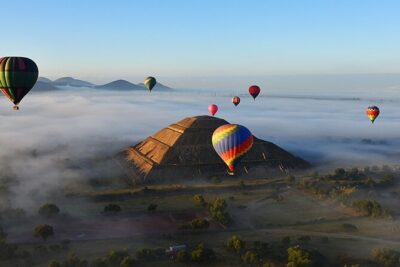 Hot Air Balloon Flight Over Teotihuacan - Aventura en Globos: Watching the Balloon Take Shape