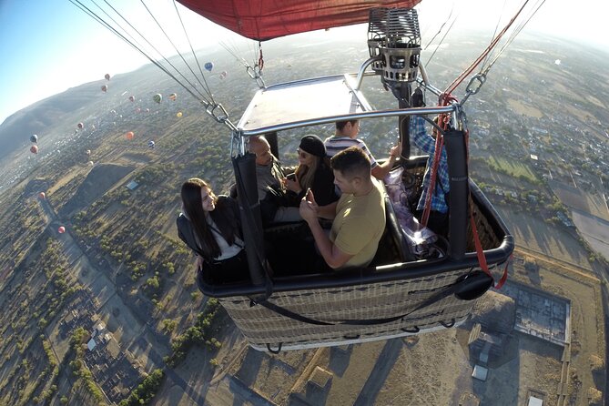 Hot Air Balloon Flight over Teotihuacán - Group size, comfort, and the weight charge