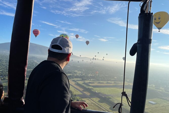 Hot Air Balloon Flight with Cave Breakfast - The silver and obsidian workshop at 9:10 am