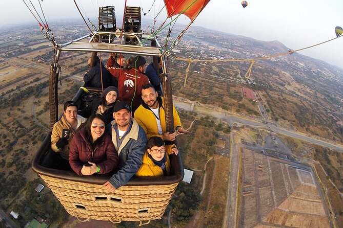Hot Air Balloon Ride over Teotihuacan - The 4 a.m. start and drive from Mexico City