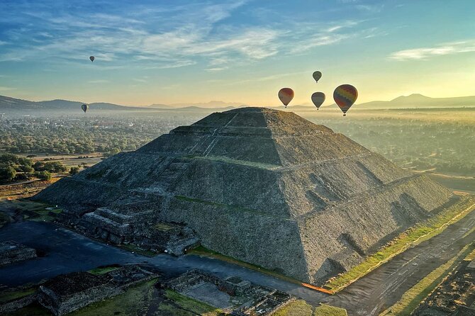 Hot Air Balloon Ride Over Teotihuacan With Guided Tour And Cave - The 45 to 60 minute balloon flight