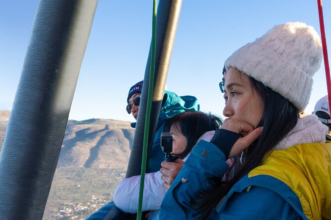 Hot Air Balloon Rides in Teotihuacan with Breakfast - Landing, toast, and the first souvenir stop