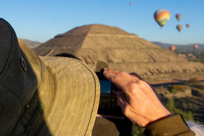 Hot Air Balloon Rides in Teotihuacan with Breakfast - The handicraft workshop and typical drinks