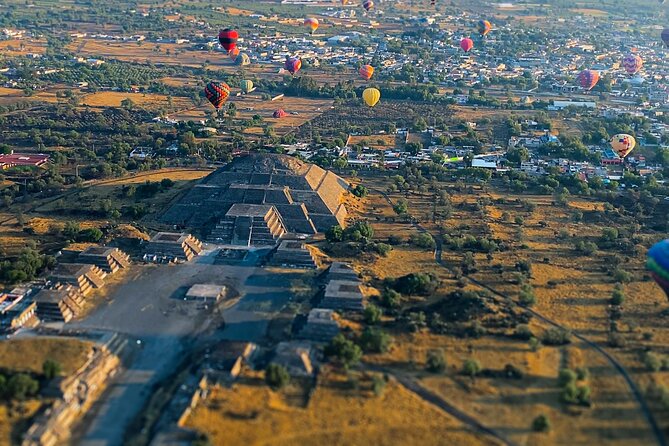 Hot Air Balloon Rides in Teotihuacan with Breakfast - Is $483.61 per person good value?
