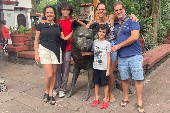 In the Footsteps of Frida Kahlo and Diego: Coyoacan and San Angel - The Diego Rivera and Frida Kahlo Studio House