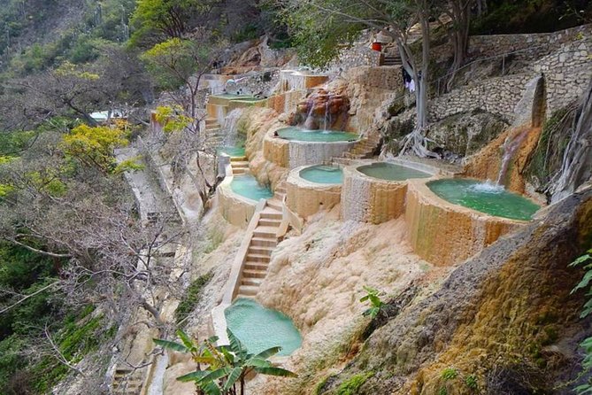 Incredible Tolantongo Grottoes from CDMX - Why Tolantongo is worth the long road from Mexico City