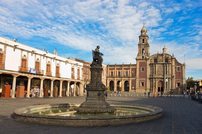 Jewish History Mexico City Private Guided Walking Tour - Plaza de Santo Domingo and the story of survival