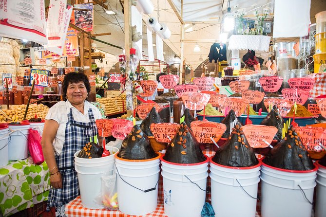 Journey Through La Merced - The one-hour walk through Centro Histórico