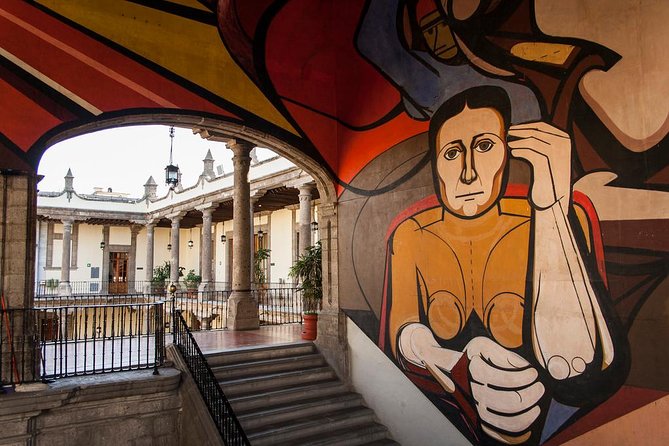 La Catrina & Muralism: Diego Rivera’s Legacy & Frida Kahlo - Guides make or break the experience