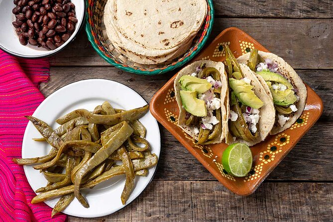 La Roma and Condesa Taco Tour + drinks - Plaza Río de Janeiro and the Building of the Witches