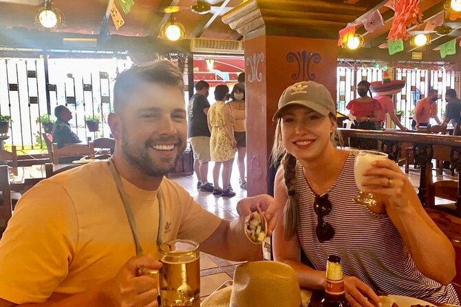La Roma Authentic Downtown Food Tour: Tacos and Local Flavors - Why the group limit matters