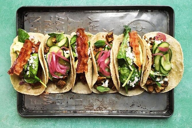La Roma Authentic Taco Tour - Five dishes, two drinks, and plenty of local explanation