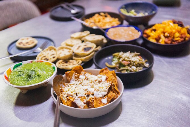 Learn How To Cook Mexican Food - Inside the kitchen on Tonalá Street