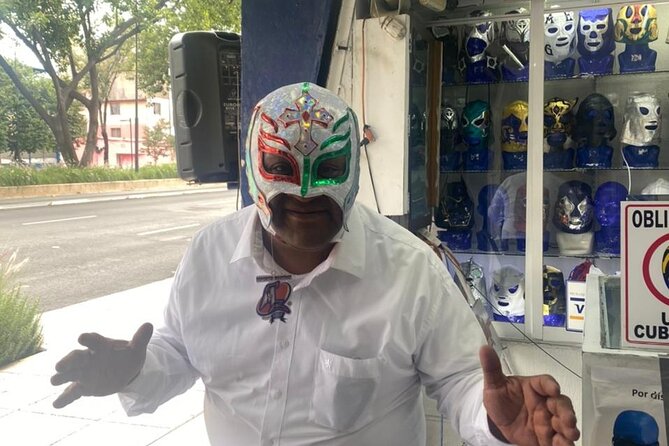 Lucha Libre and Mariachi - Understanding the $200 group price