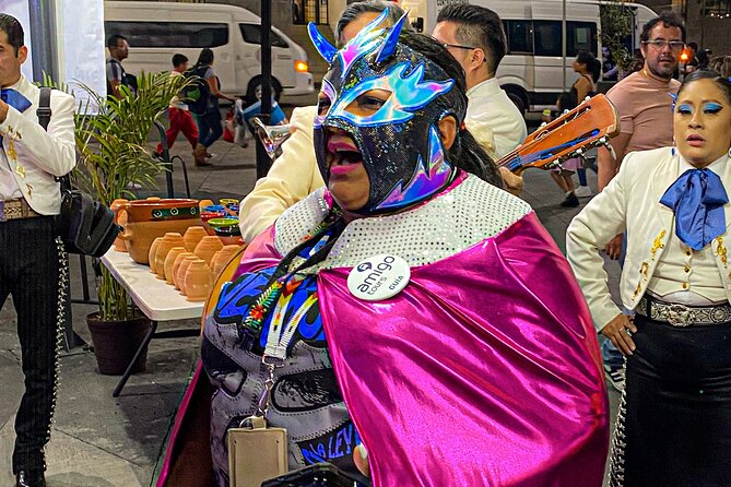 Lucha Libre Experience with Tequila, Walking Tour & Arena Show - Walking through the Centro Histórico