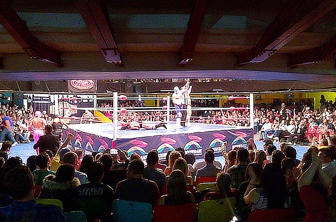 Lucha Libre wrestling show, tacos and beer with artist - The seat question: the detail that affects value most
