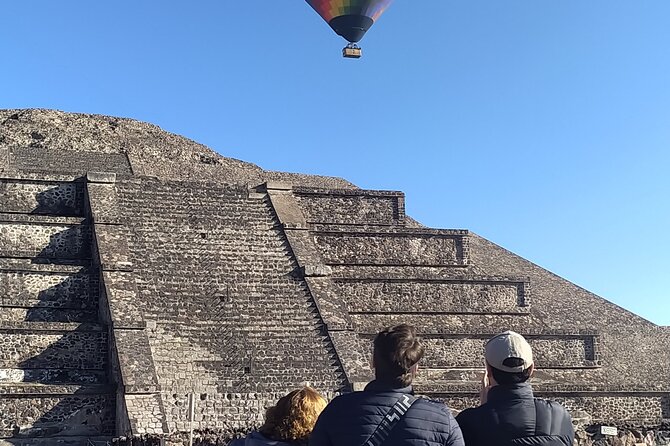 Magic Teotihuacan and Chocolate - The early ride from Mexico City