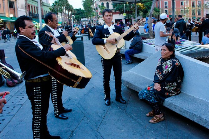 Mariachi Night in Garibaldi and Dinner at Bellini - Entering Plaza Garibaldi after dark