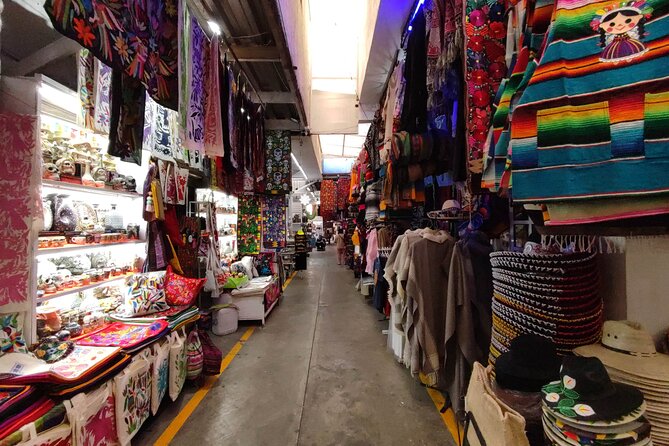 Markets private tour: La Ciudadela, Sonora, San Juan & Lagunilla - Why these four markets make a useful Mexico City day