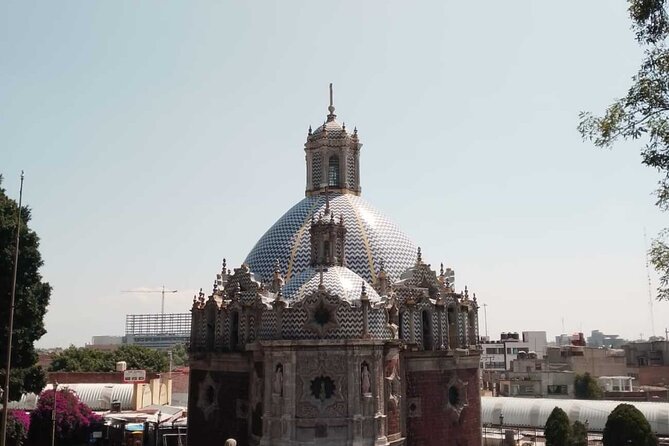 Meet the iconic Basilica of Guadalupe in Mexico City - Seeing the Virgin at the modern basilica