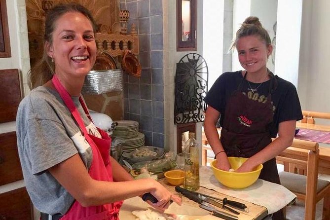 Mexican Cooking Class with Food Market Visit in Mexico City - Mezcal, drinks, and an important point to clarify