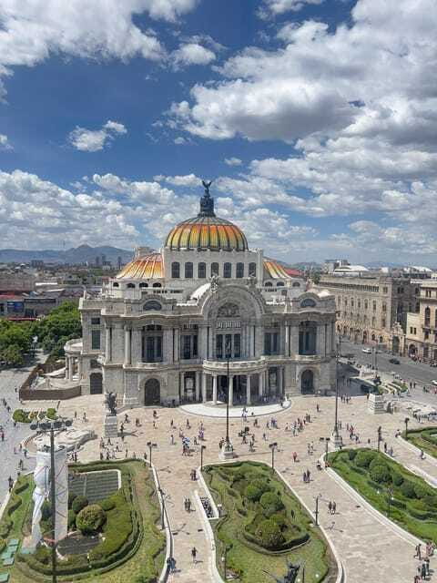Mexican muralism with a true Art lover - Practical details before you go